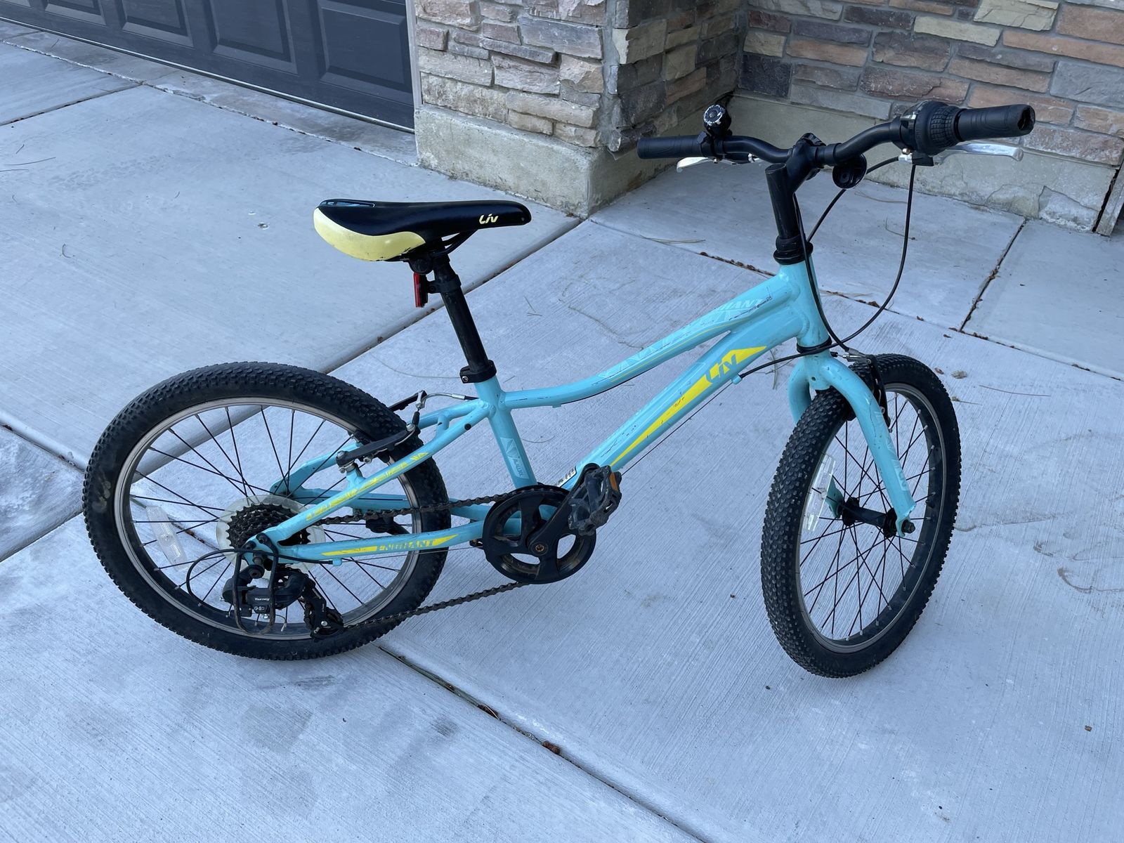 Liv Enchant kids mountain bike