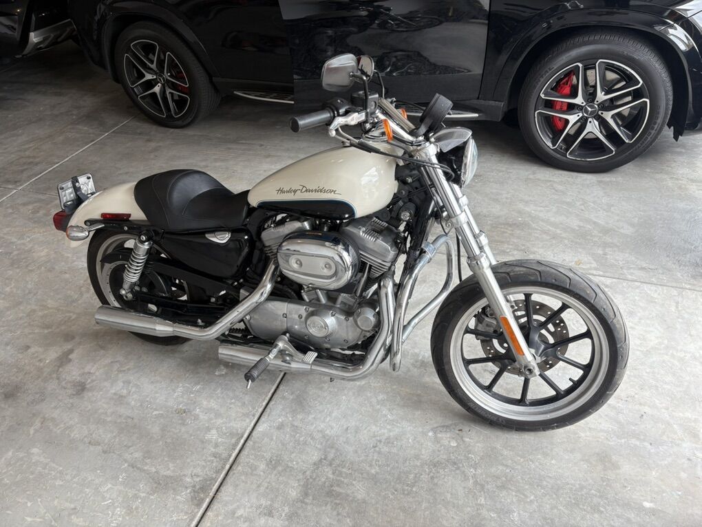 2013 harley Davidson Sportster