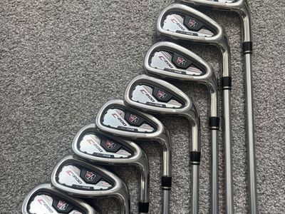 Wilson C200 RH Iron Set