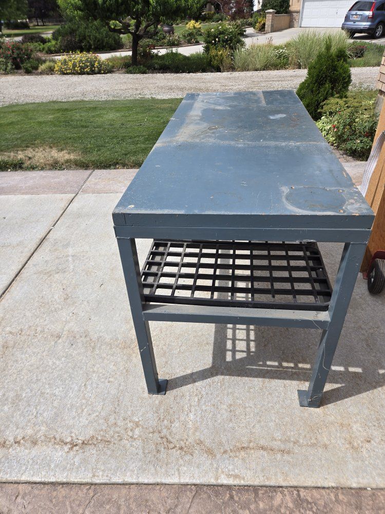 Heavy-Duty Work Bench with Lower Shelf - Sturdy Industrial Grade Shop Table
1 1/2" square tube metal frame with 2"solid wood top