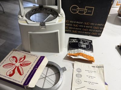 Vintage Popeil Brothers Veg-O-Matic Food Chopper Slicer Dicer in Original Box