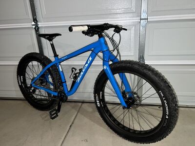 Salsa beargrease fat tire bike