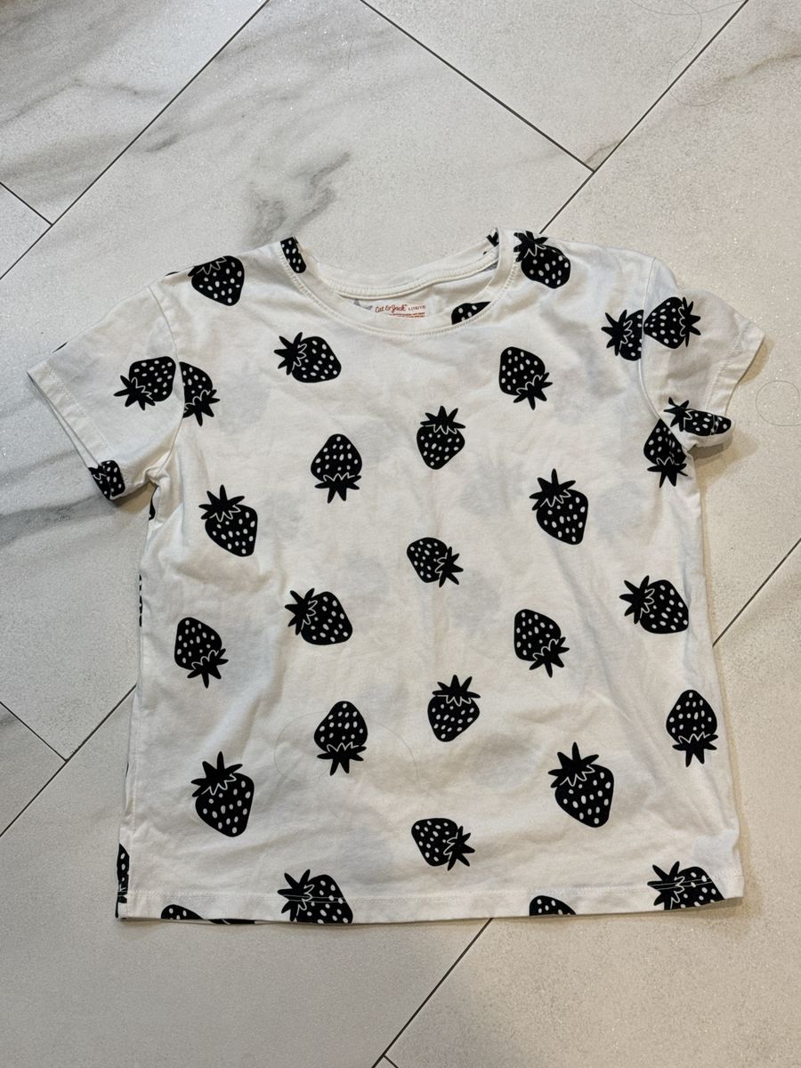 Cat & Jack Girls White Strawberry Print Short Sleeve T-Shirt Size Large (10/12)