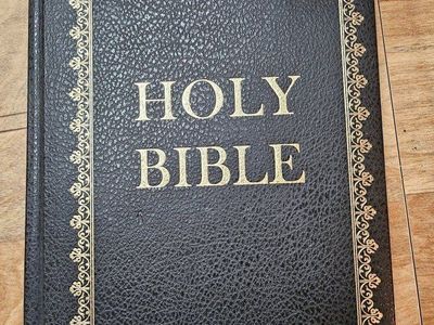 1976 Christian Study Bible