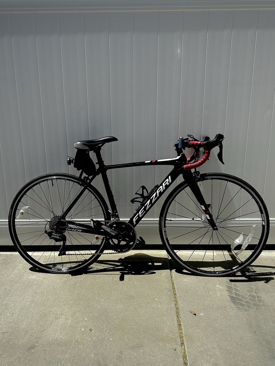 Fezzari Forza CR2 Carbon Road Bike