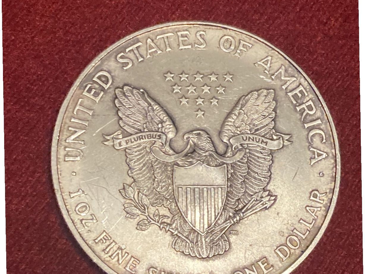 Main image 3