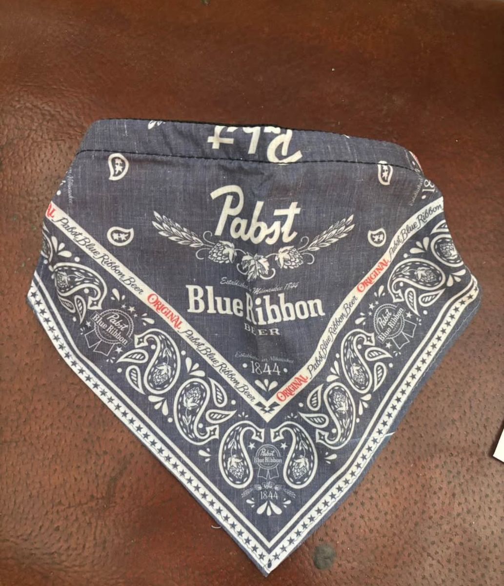 Pabst Blue Ribbon dog bandana collar