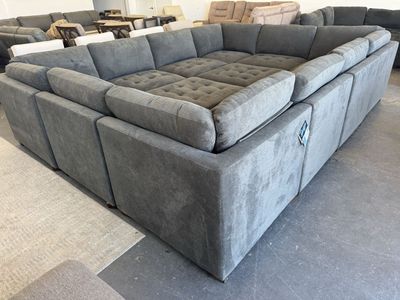 HUGE GRAY COSTCO TISDALE MODULAR SECTIONAL SOFA COUCH