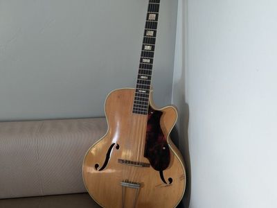 Harmony Brilliant 1957 (All Solid Wood)