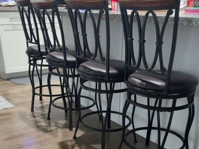 4 swivel counter chairs