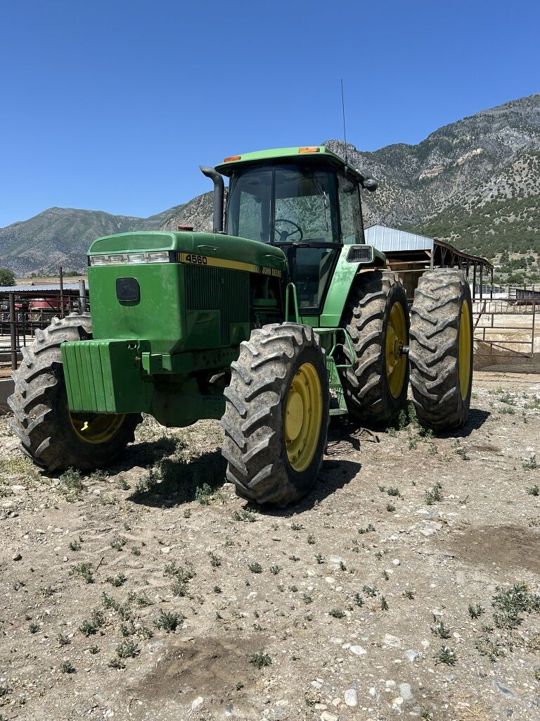 1991 John Deere 4560