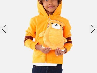 Cub coats toddler sweatshirt. 4/5. New