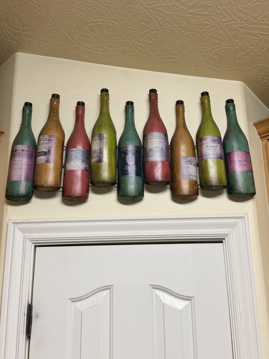 Metal Vintage Wine Art 18x30