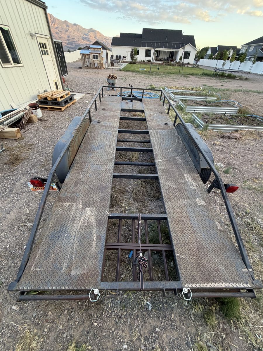 Main image 2
