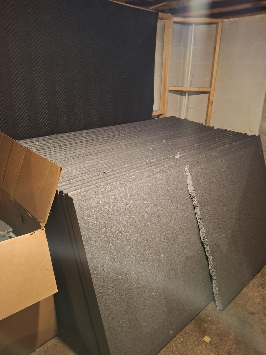 1.5in Graphite coated EPS