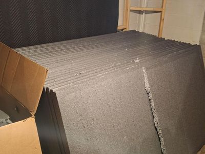 1.5in Graphite coated EPS