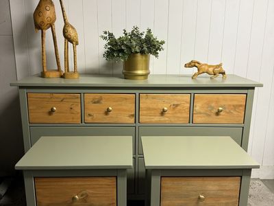Olive green pine set