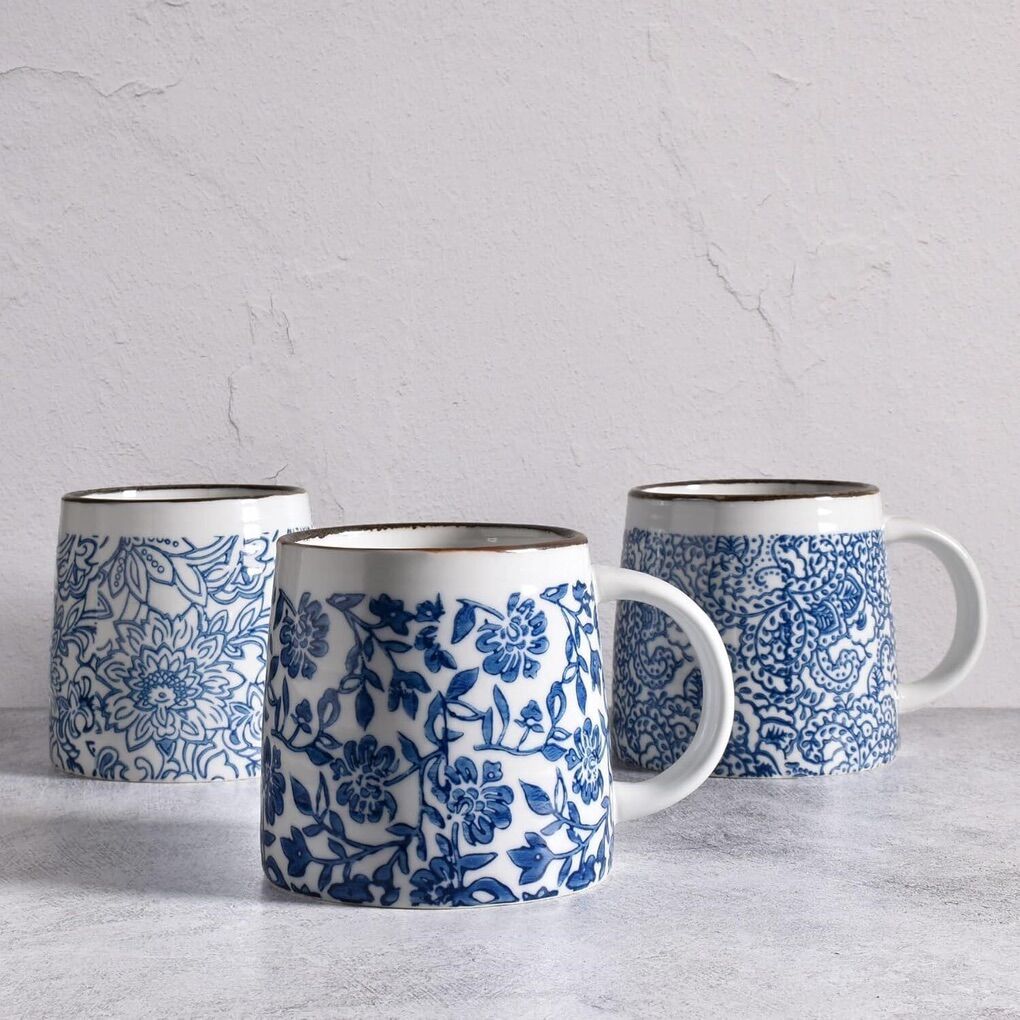 Creative Co-Op Hand-Stamped Stoneware Mug, Blue/Wh