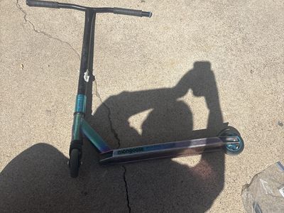 Mongoose pro scooter