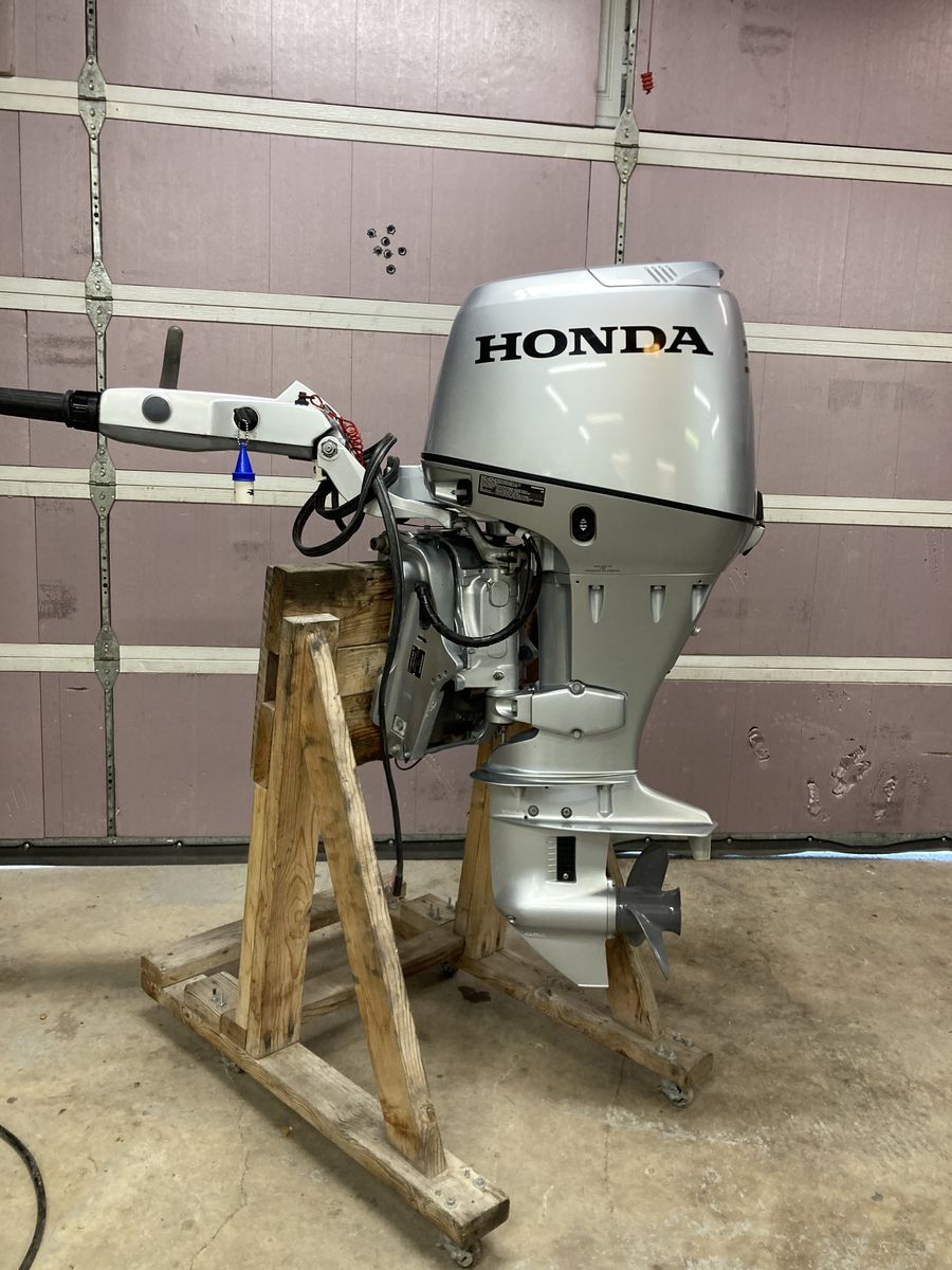 30hp Honda 4 stoke ( 12 month warranty!!! )