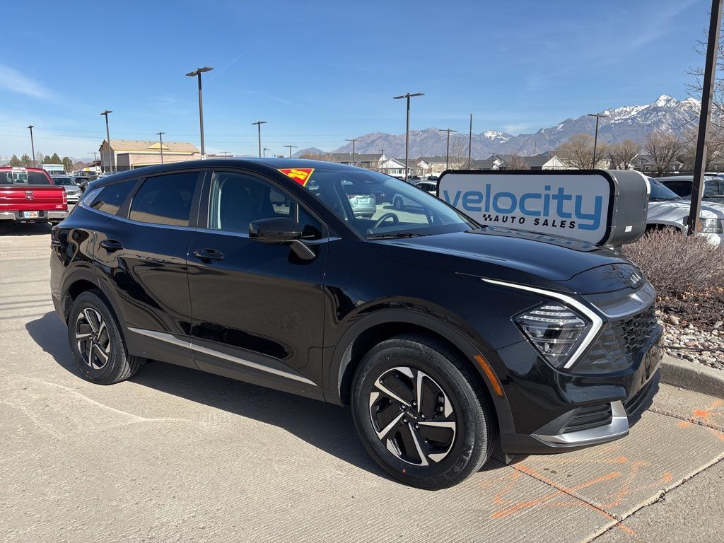 2025 Kia Sportage Hybrid LX