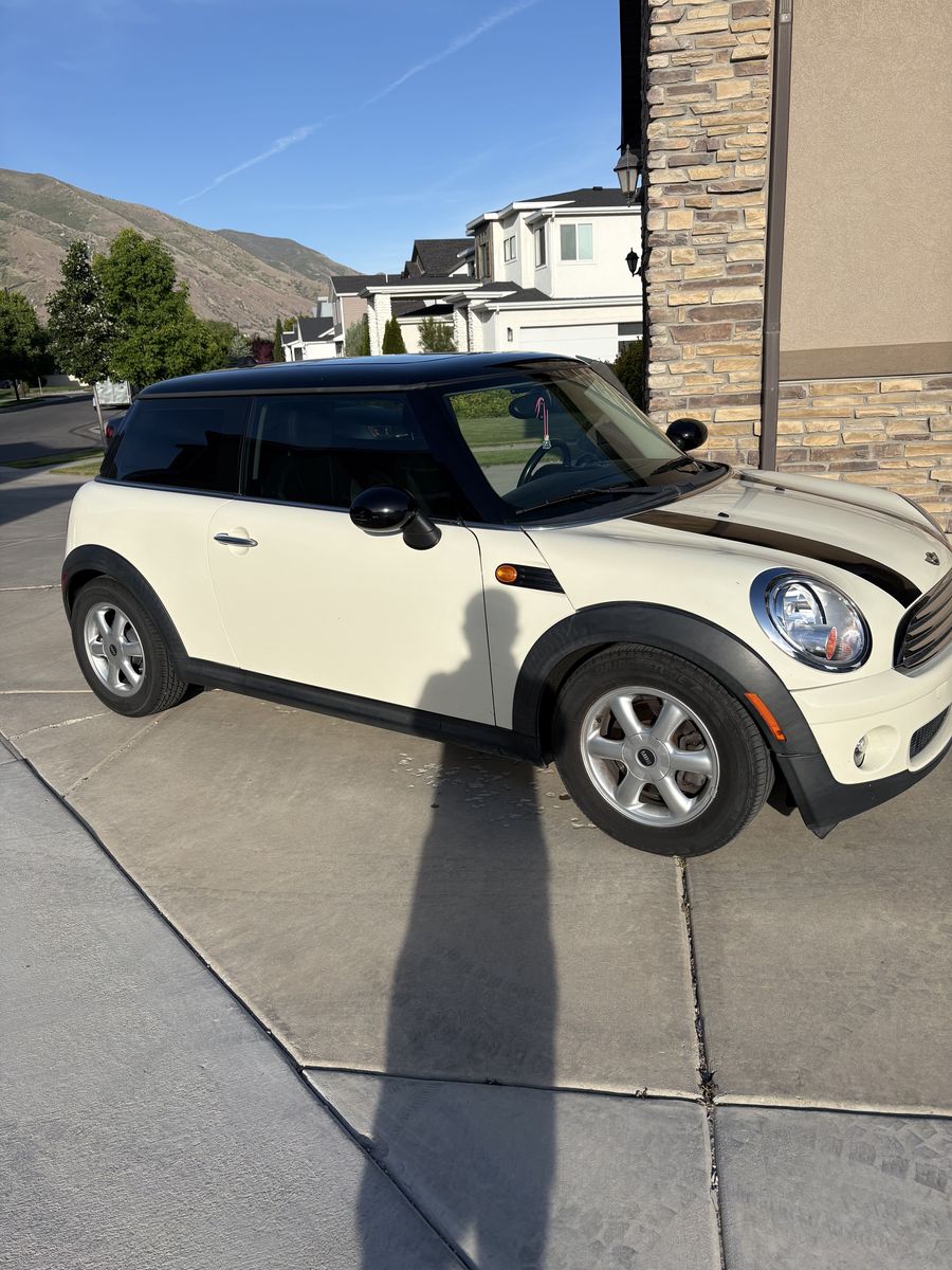 2009 Mini Cooper Base