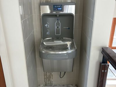 Water Fountain Elkhart ez H2O