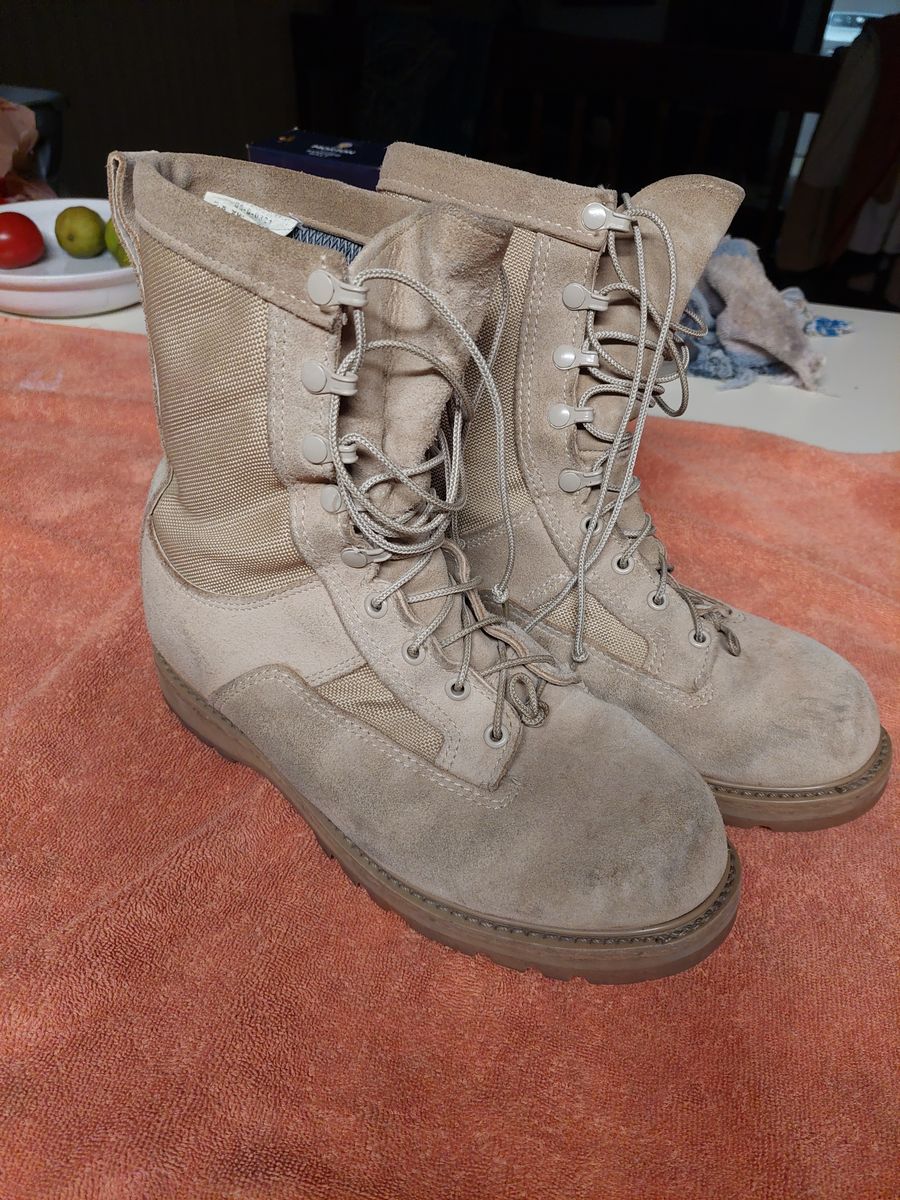 Bates Military boots- Size 10 Wide (8.5 in military sizing) Very comfortable and durable.