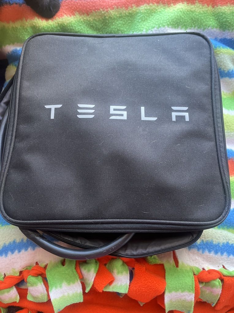 Telsa hime Charging Kit