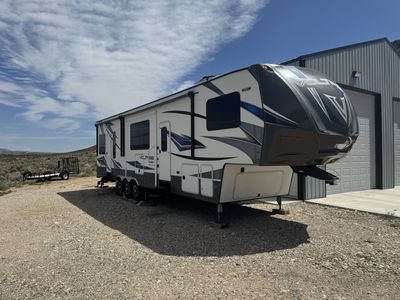 2016 Voltage 3805