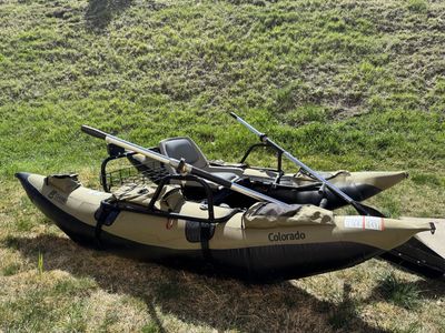 Colorado Accessories Pontoon Boat