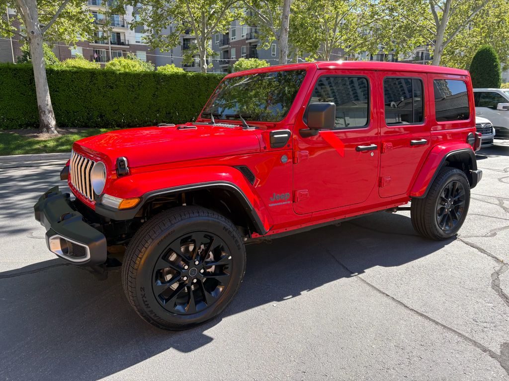 2025 Jeep Wrangler Sahara 4xe