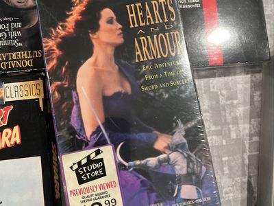 60+ Mixed VHS Tapes: Action, Drama, Adventure - Previously Viewed Hollywood Video Collection