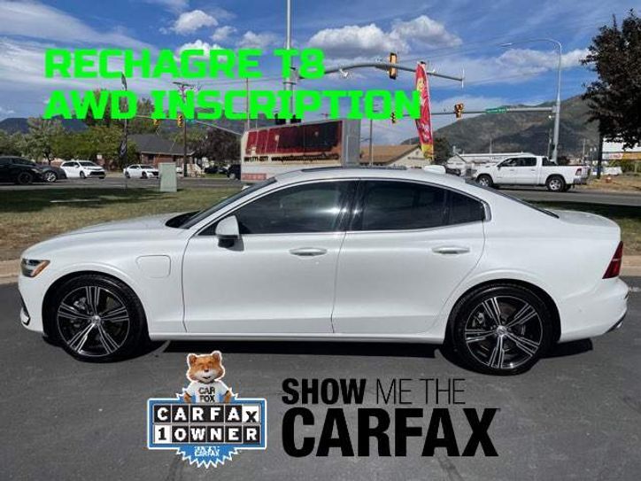 2022 Volvo S60 Recharge T8 Inscription