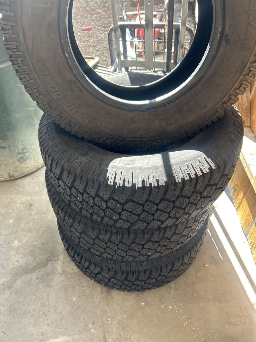 wheels Truck Tire's