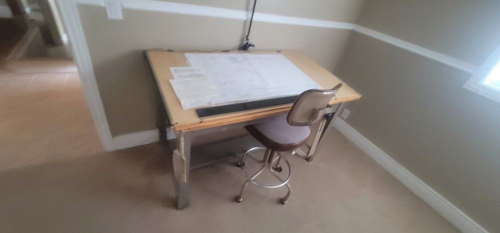Drafting table