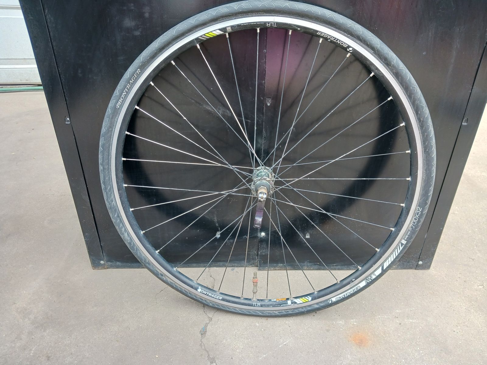 BONTRAGER TLR WHEEL, ROAD