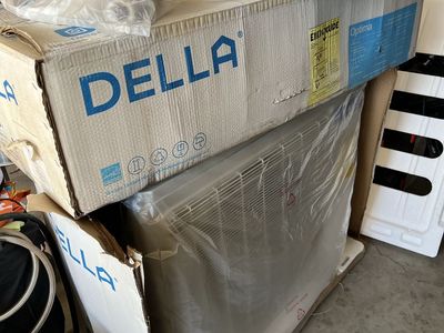 NEW DELLA 24,000 BTU (2 Ton) Mini Split Heat Pump – Complete System