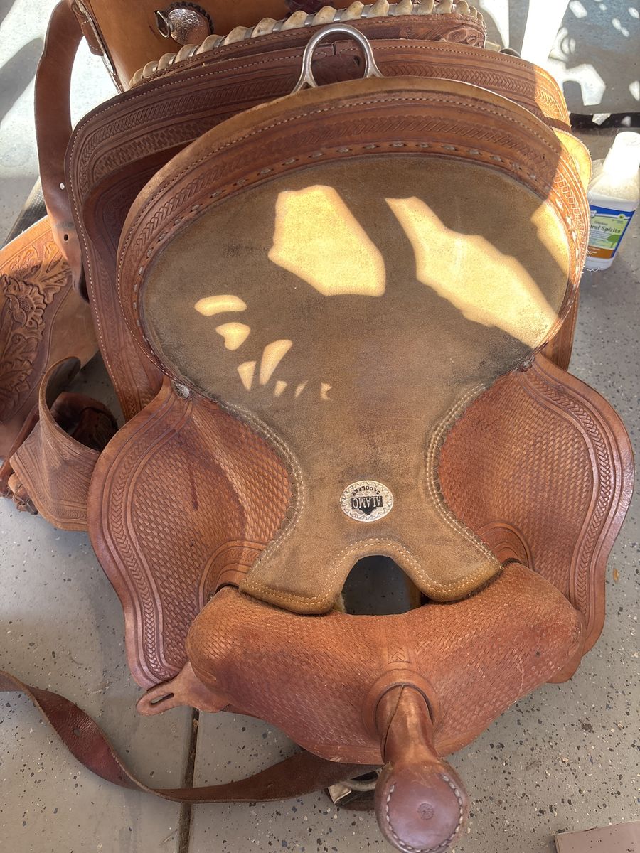 14” Alamo Saddlery Saddle