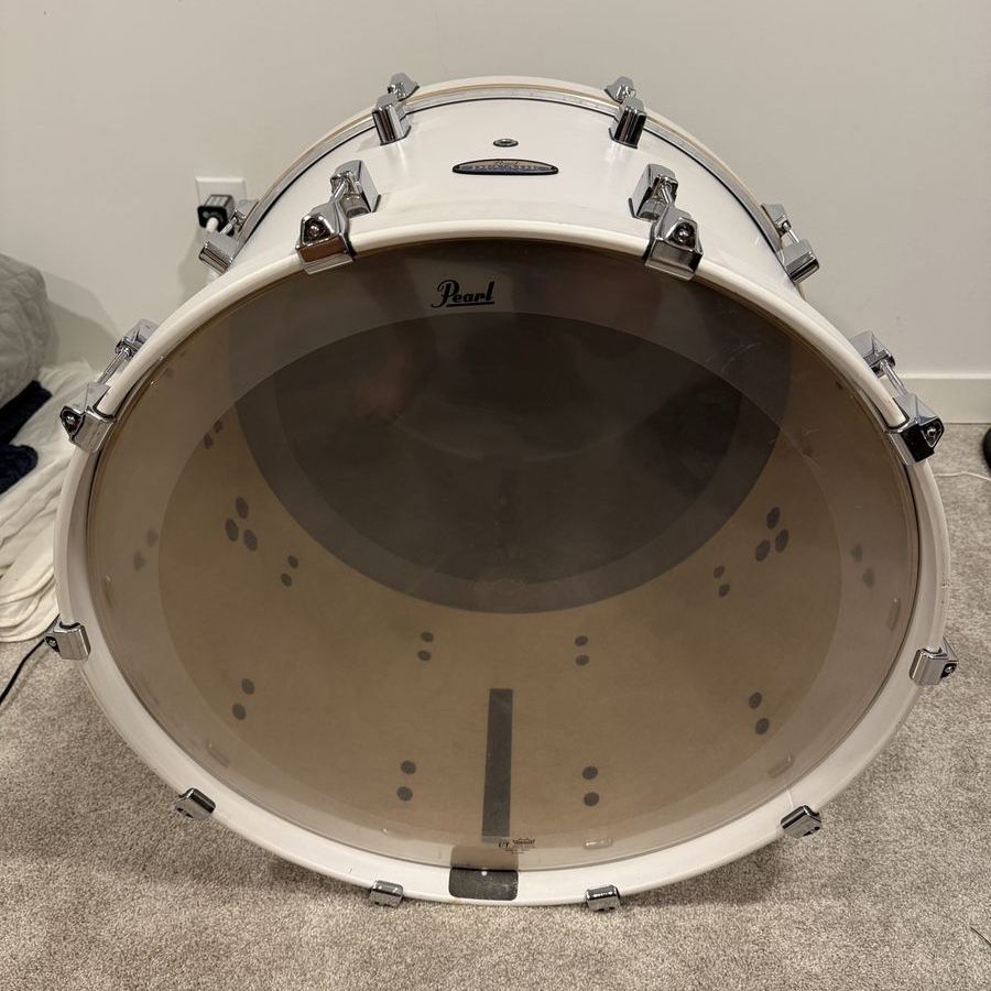 Pearl Decade Maple 24x14 Bass Drum in White Satin Pearl - Used