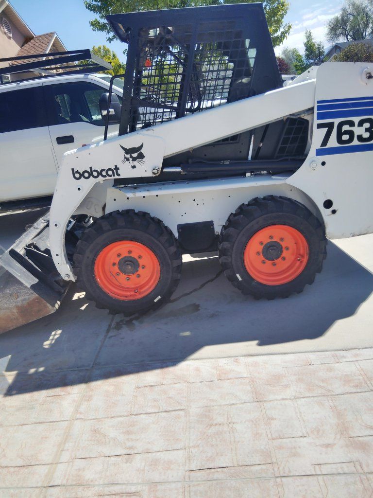 bobcat skidsteer