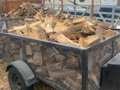 Premium Firewood — Seasoned & Ready to Burn