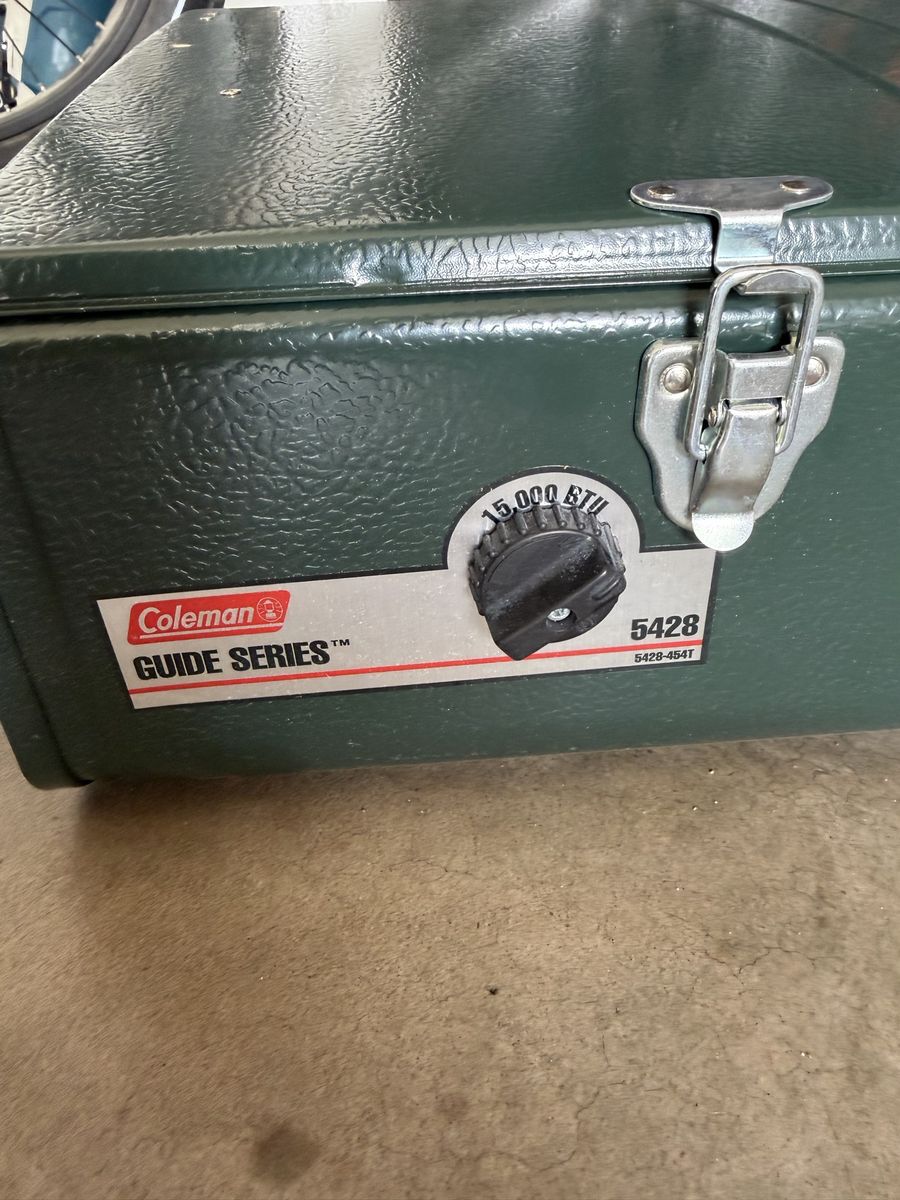 Coleman Guide Series 5428 camping stove