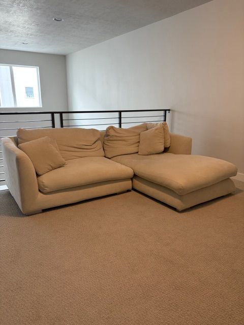 Cream/Sand L-Shaped Sectional + Oversized Accent Chair Set – Excellent Condition | Must Sell, Moving