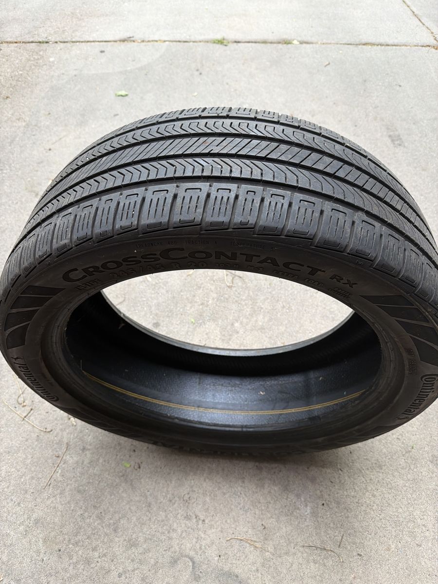 245/45/20r used tire