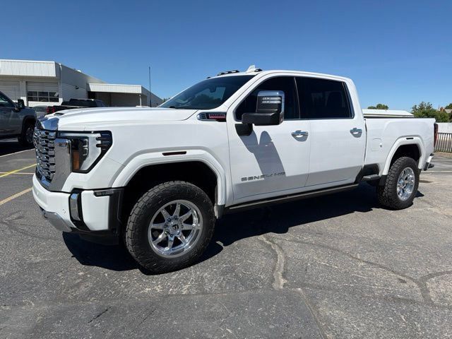 2024 GMC Sierra 3500HD Denali