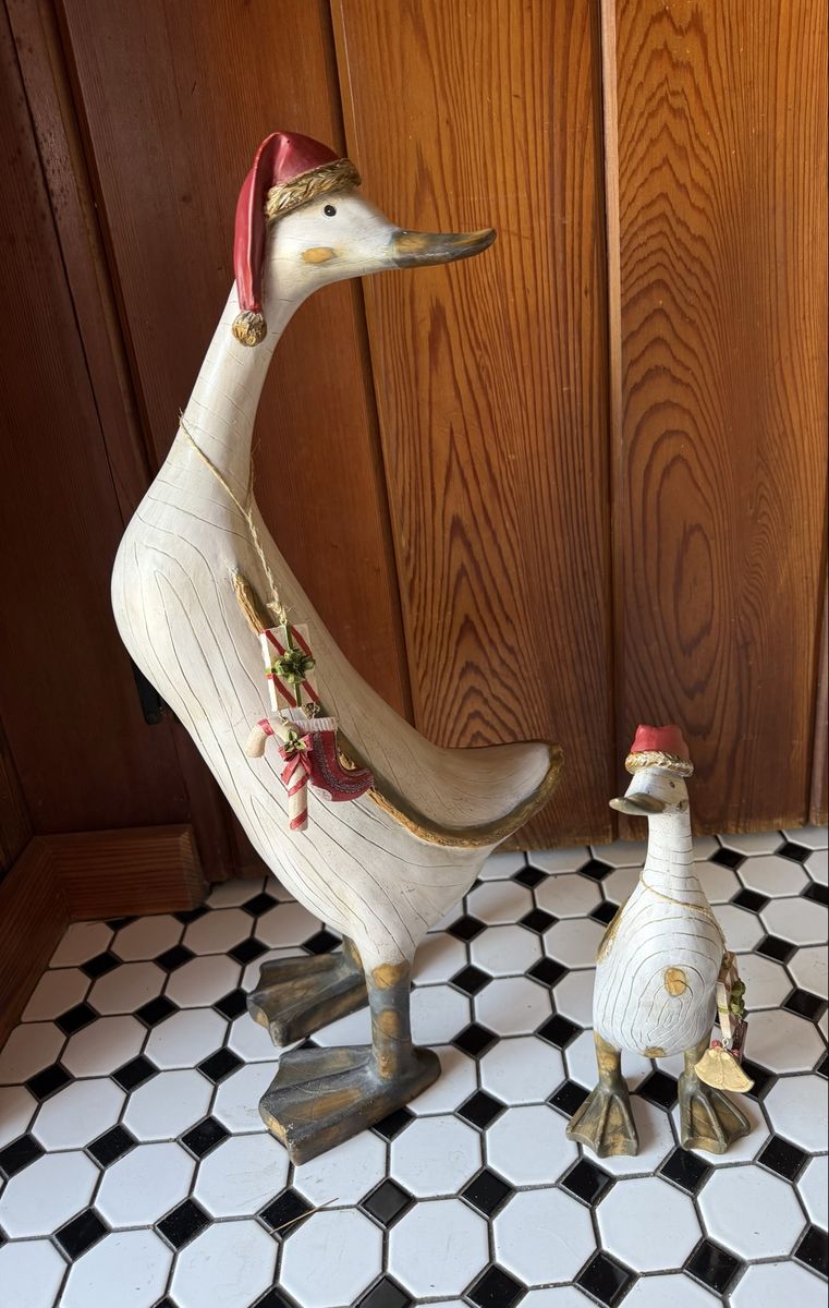 TII Colections Holiday Geese