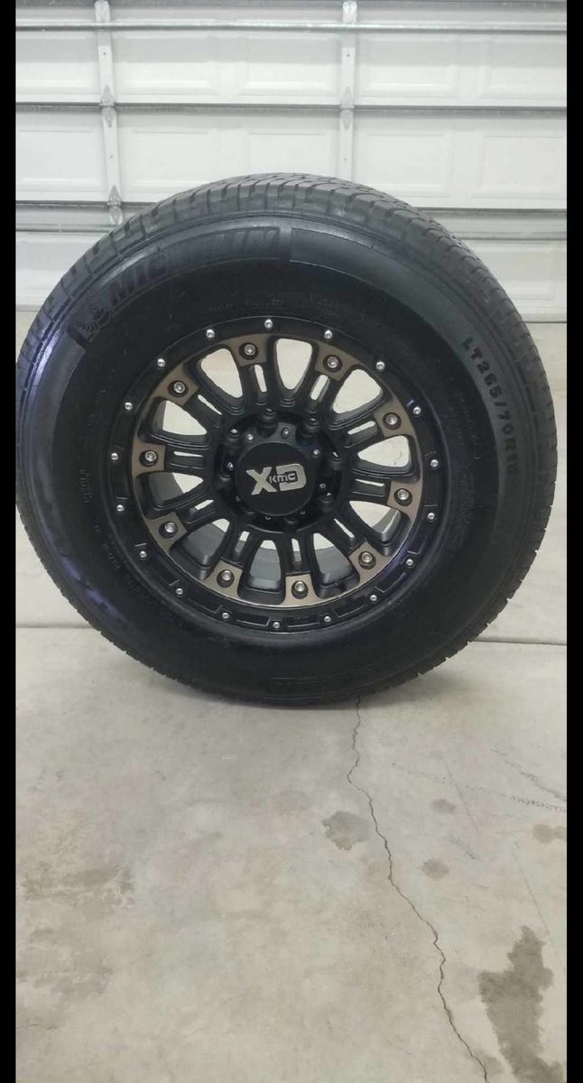 KMC XD Wheels with Michelin LT265/70R18 Duramax