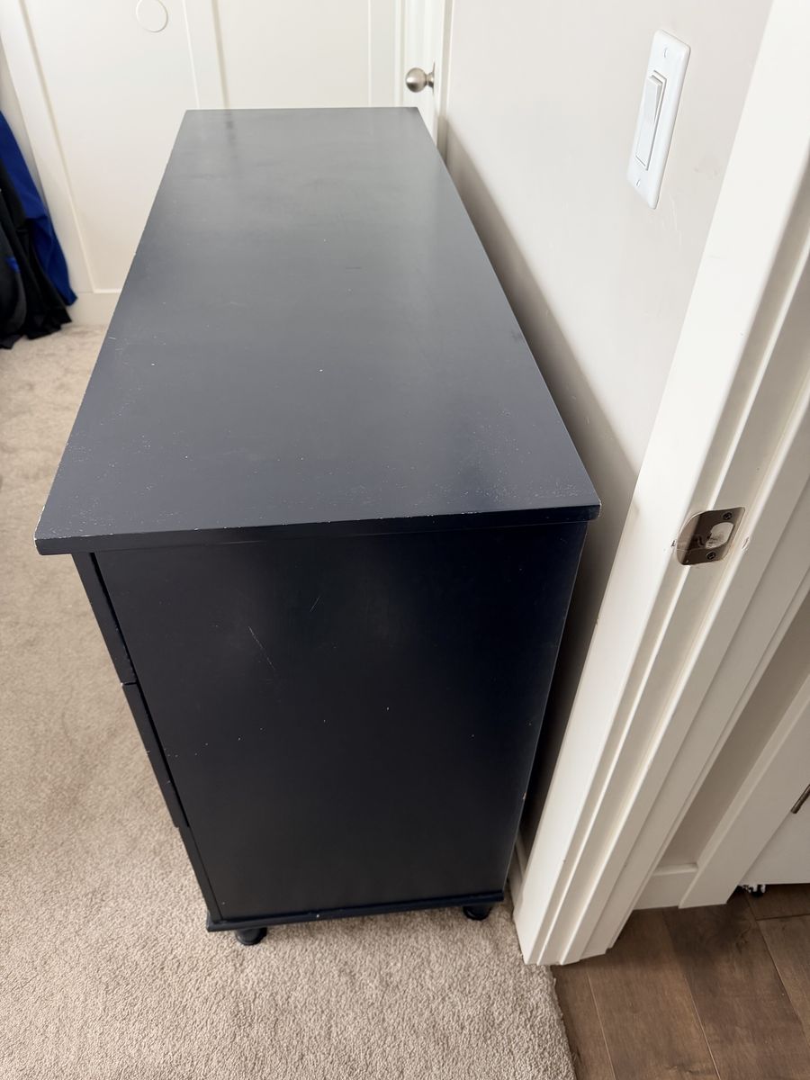 Main image 3