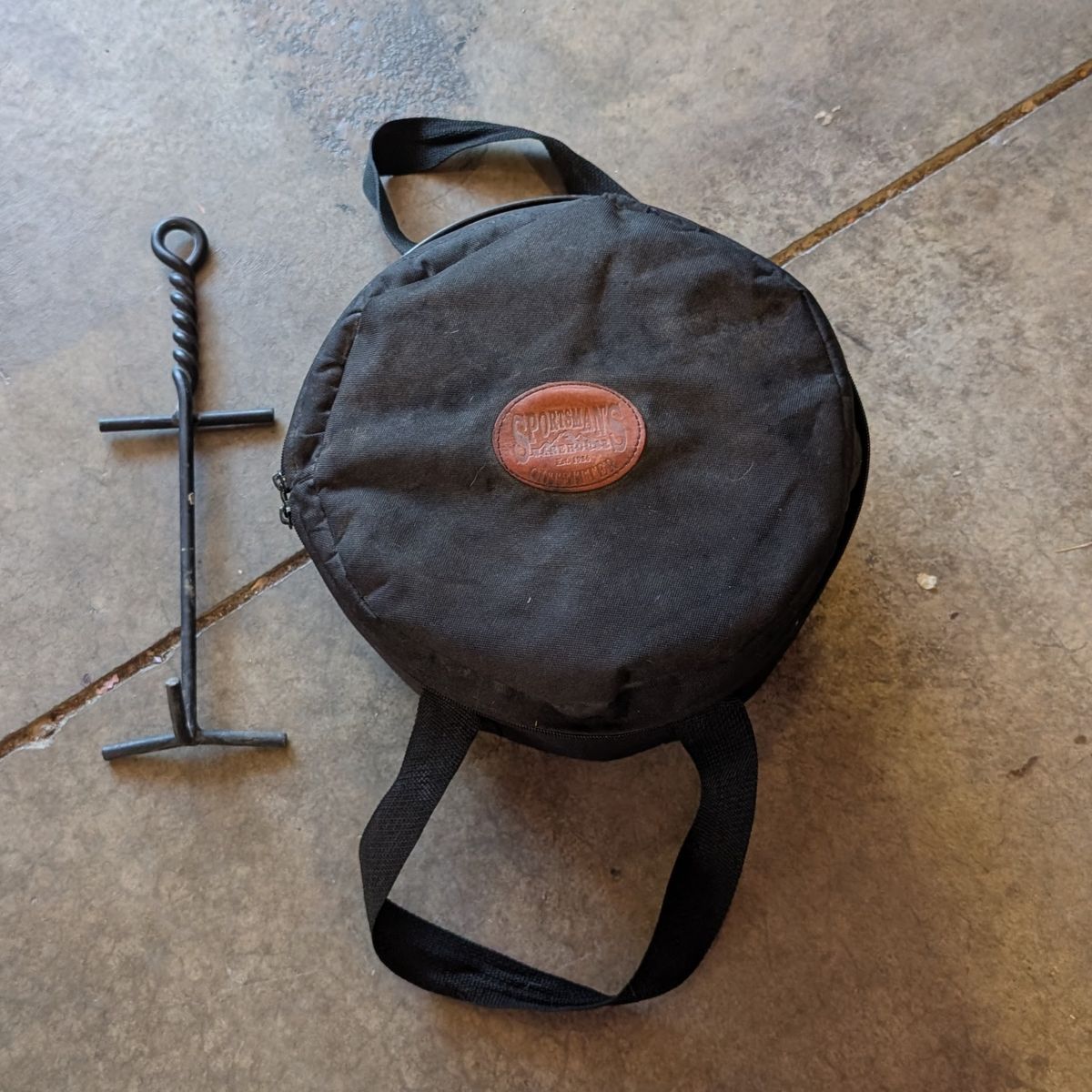Main image 3